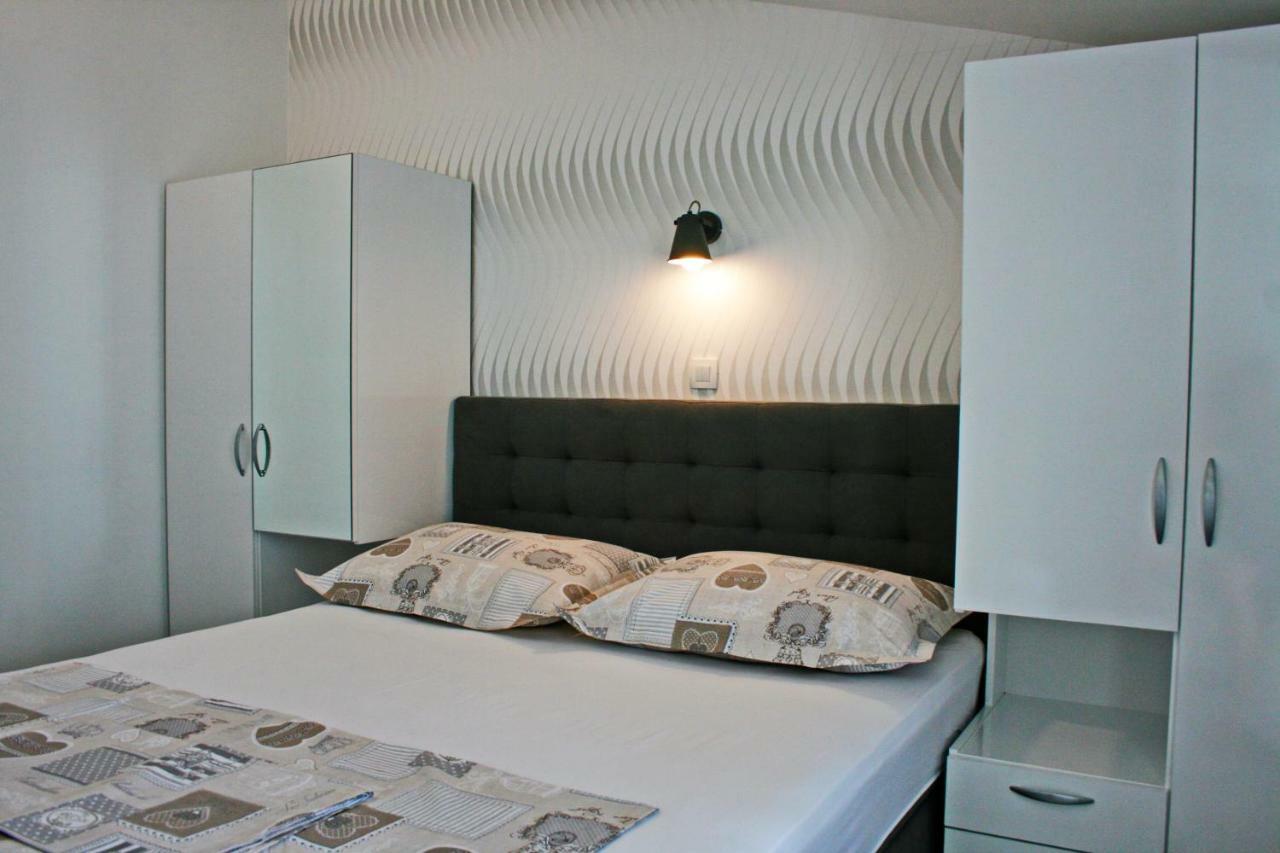 Apartment Mira II Drasnice Dış mekan fotoğraf